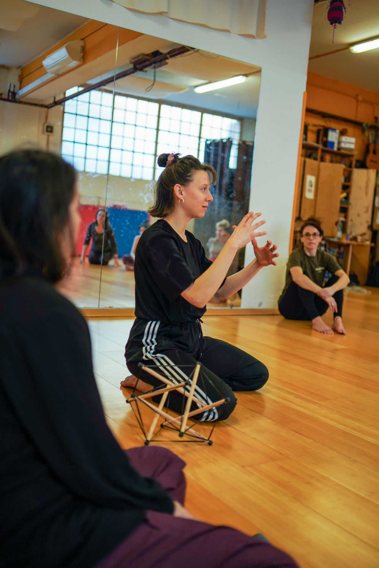 Teaching practice — hands describing movement